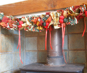 Christmas Garland in fireplace
