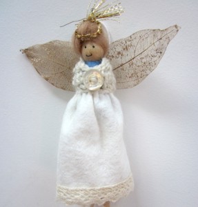 Christmas Angel - Dolly Peg Dolls 