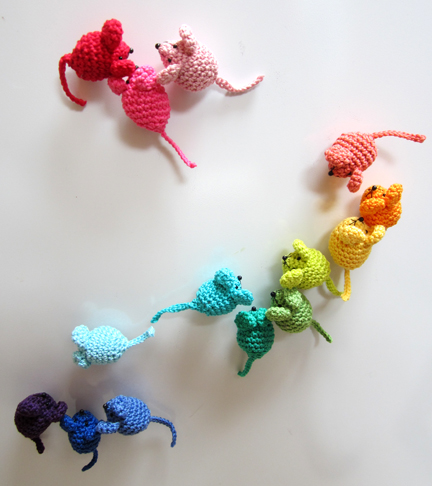 mini_crochet_mice