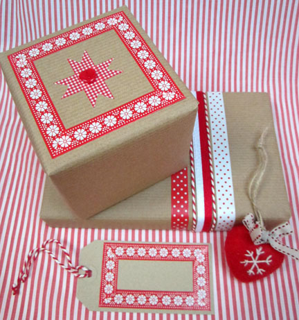 Red and White paper tape/BrownPaper - Advent Calender Day 1