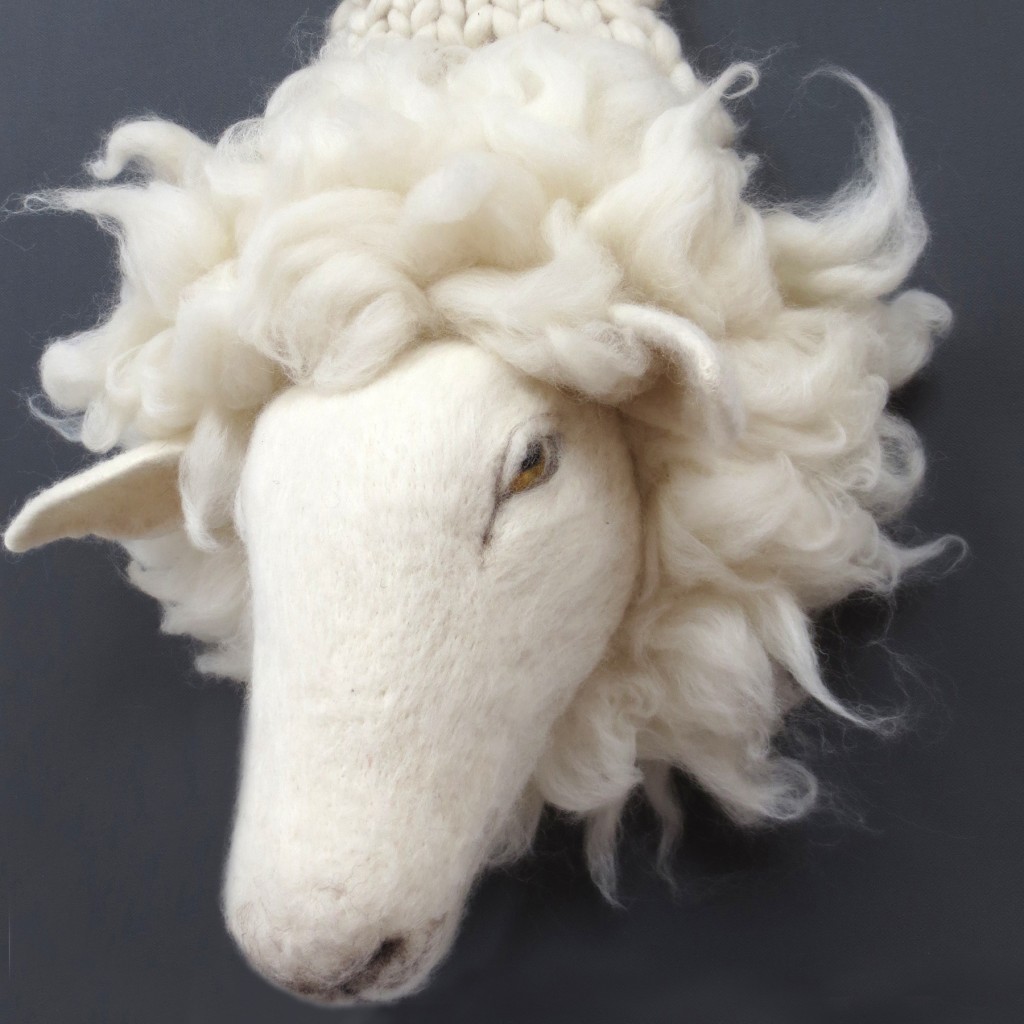 needlefelt sheep