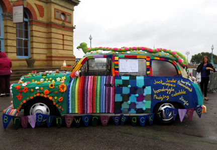 yarn bombed taxi - Knitting and Stitching show 2013