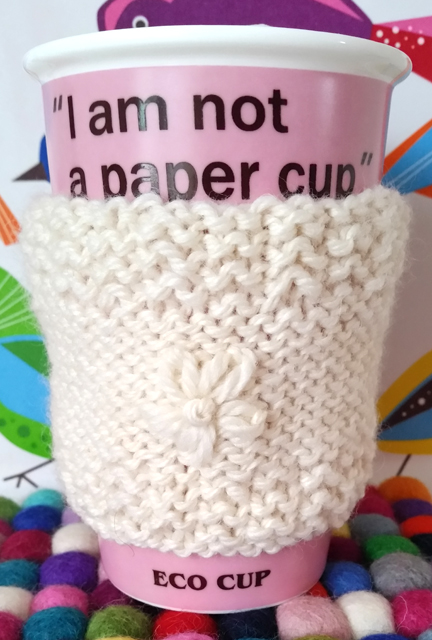 Cut Out + Keep Cup Cosy - review