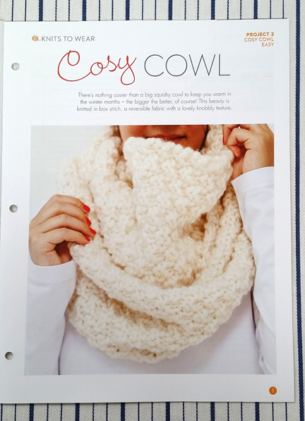 Simple Stylish Knitting Cowl