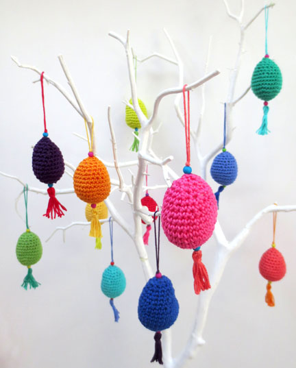 crochet eggs on tree
