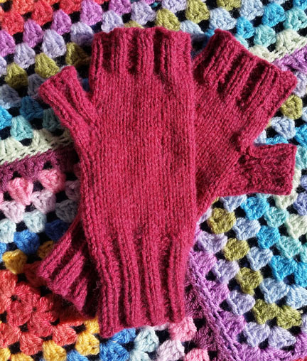 Peekaboo Mitts for Knit for Winter