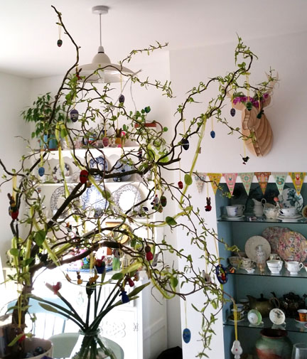 Easter Tree for Happy Friday